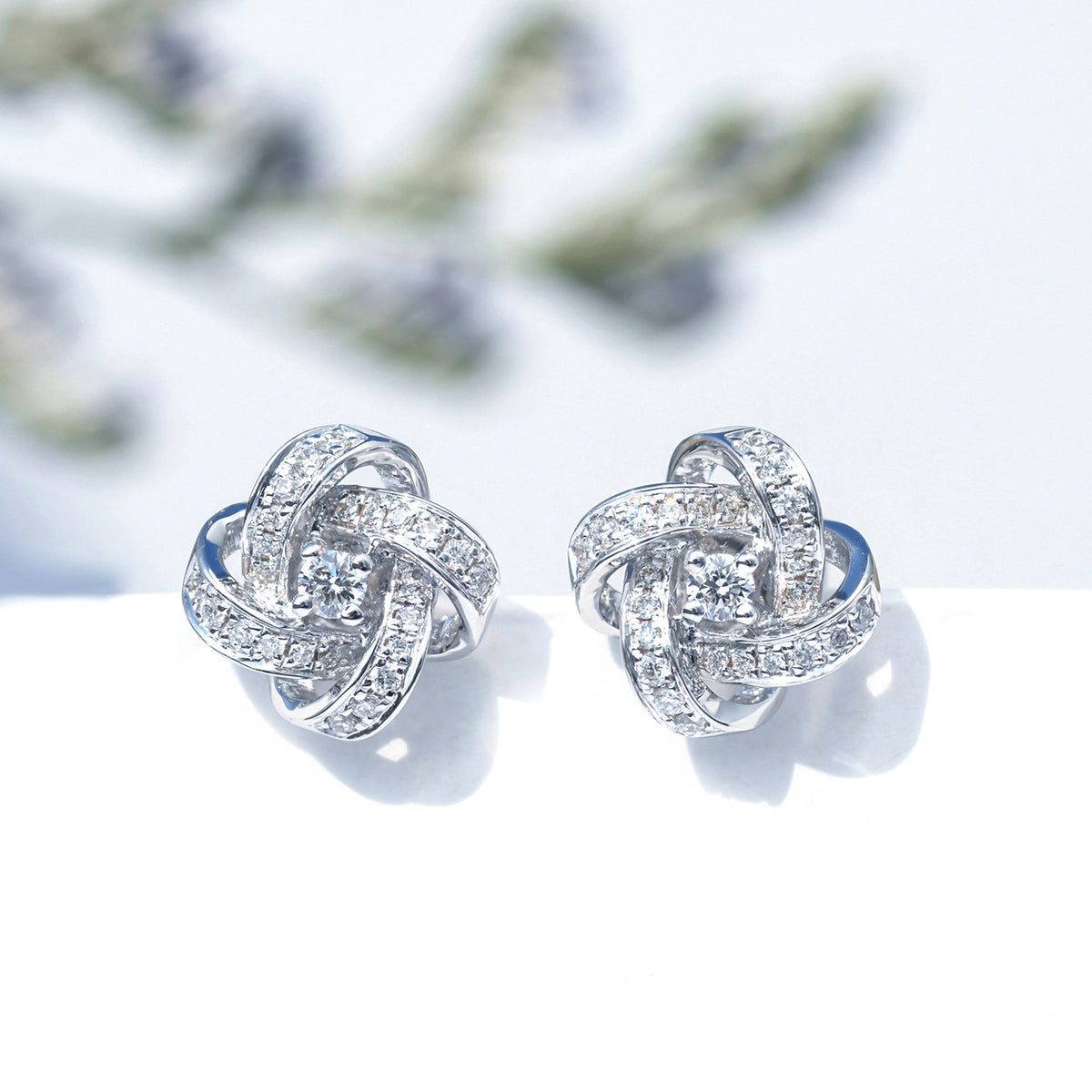 ピアス STONEHENgE Love Knot 14K cubic drop earrings Diamond Love Knot Drop Earrings in Sterling Silver