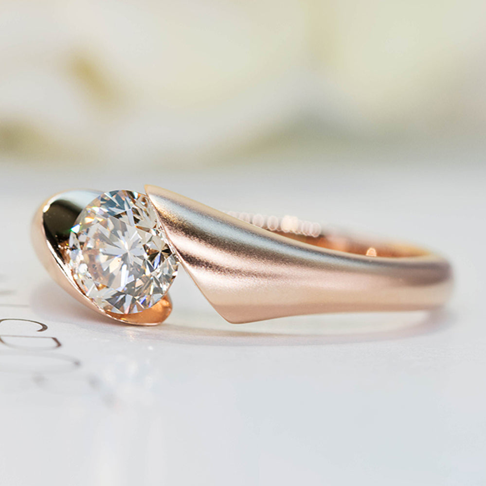 Modern Dimond Rings Lab-Grown Diamond Modern Design Engagement Ring | HX Jewelry
