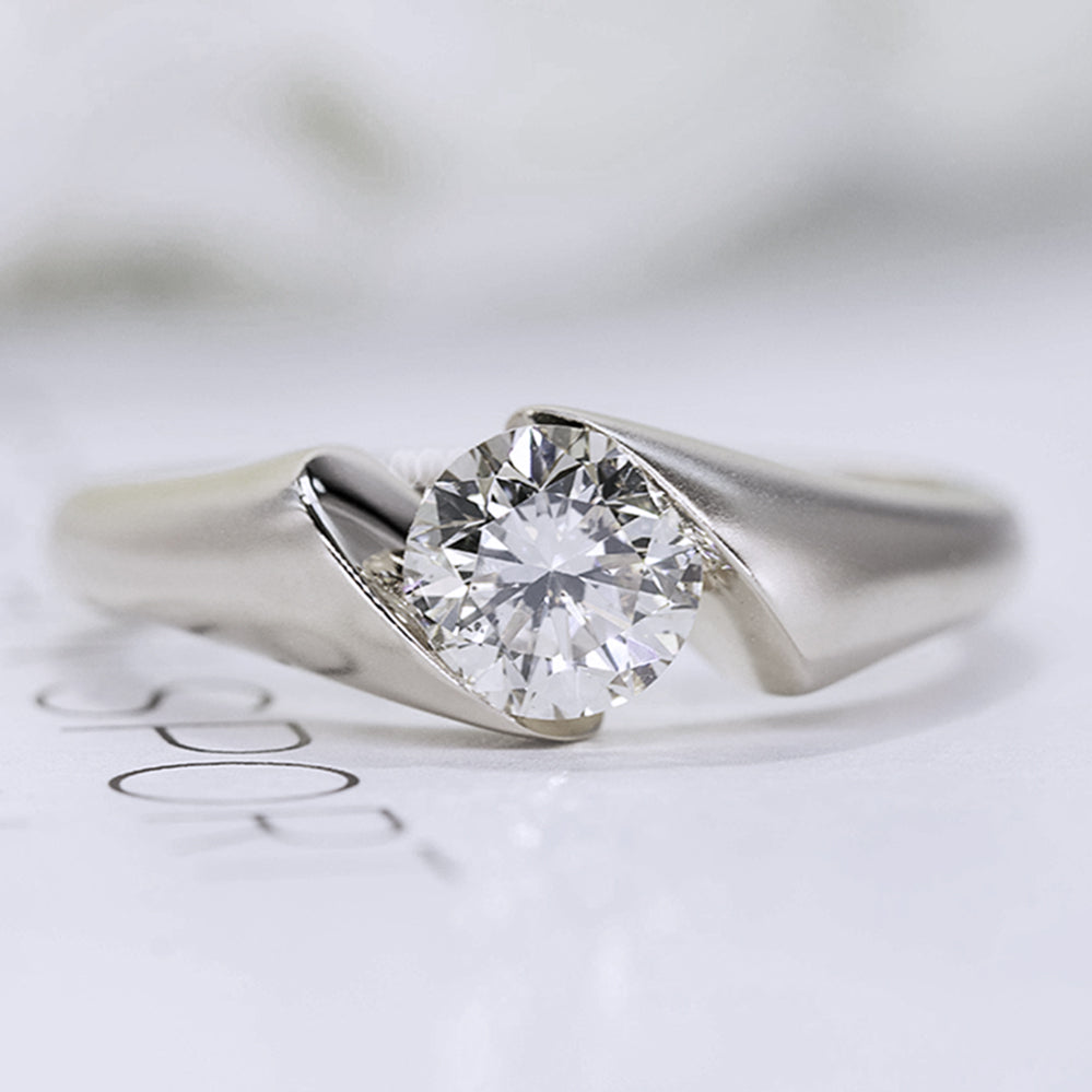Modern Dimond Rings Lab-Grown Diamond Modern Design Engagement Ring | HX Jewelry